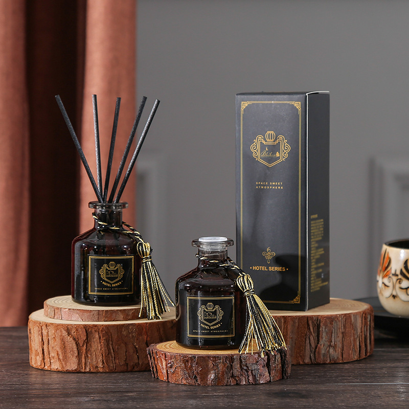 Home Fragrance London - ชุดน้ำหอมกระจายกลิ่น 50 มล. กลิ่นหอมดี น้ำหอมปรับอากาศสำหรับห้องนอน กลิ่นหอมติดทนนาน